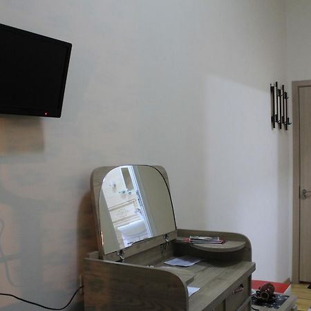 Guesthouse Nati-Natia Tbilisi ภายนอก รูปภาพ